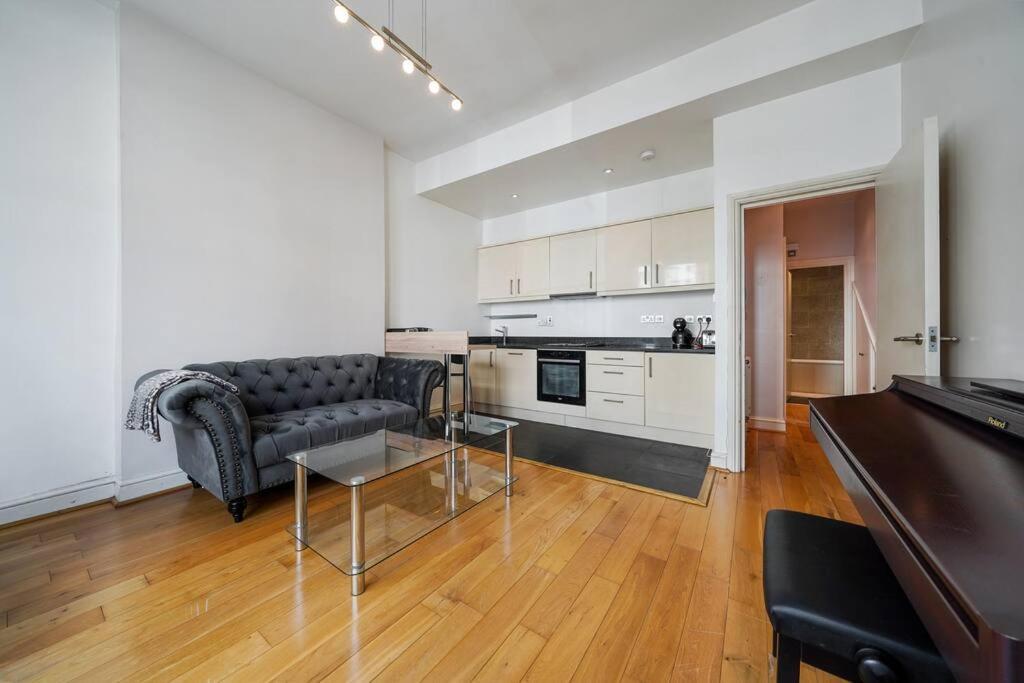 One-bedroom In Queen's Park Londres