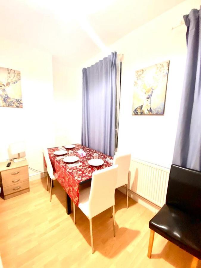 Lovely 3 Bedroom Property Next To Paddington Station Central Londen