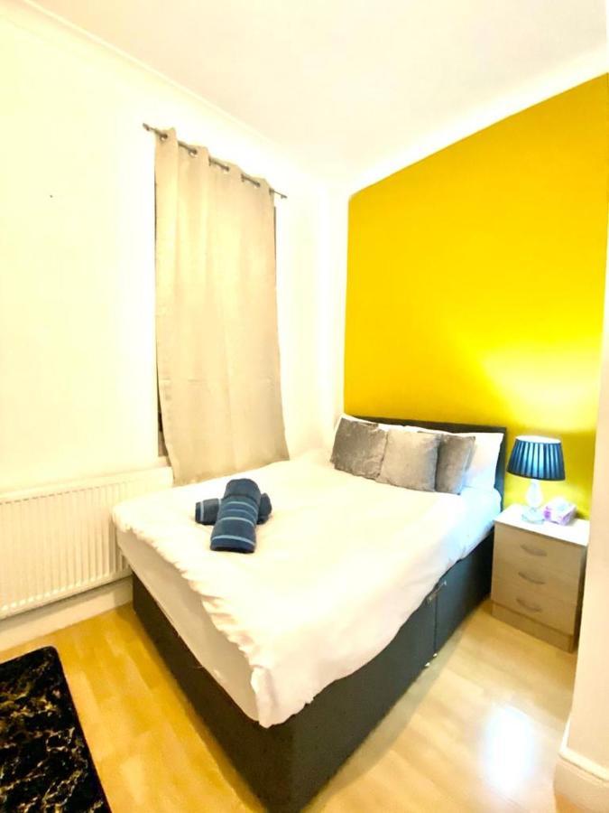 Lovely 3 Bedroom Property Next To Paddington Station Central Londen