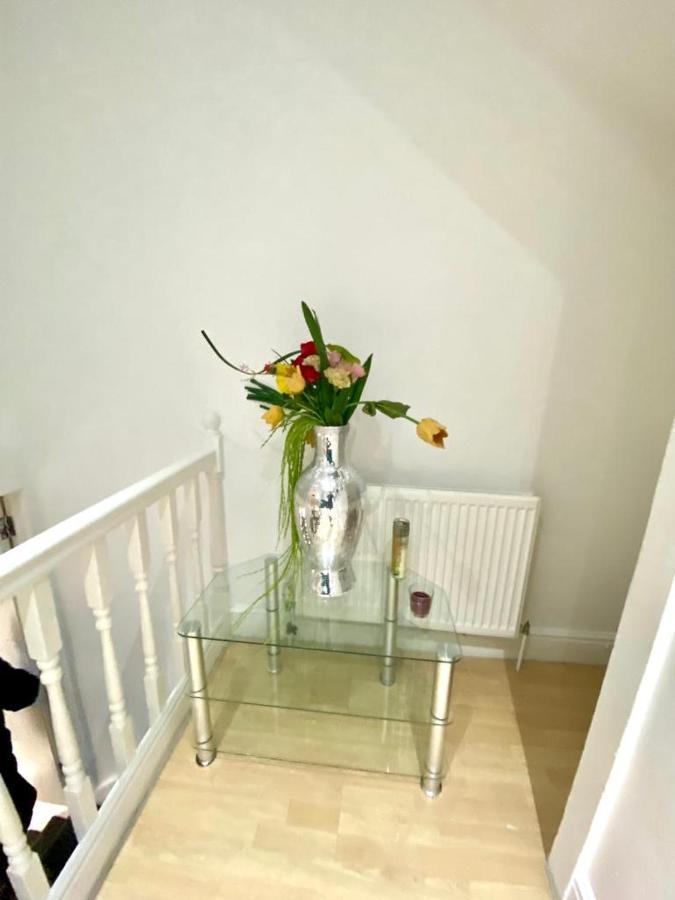Appartement Lovely 3 Bedroom Property Next To Paddington Station Central *