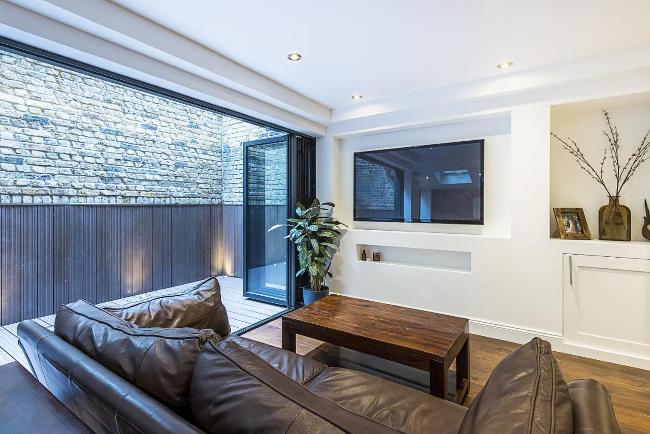 Kensington Luxurious Three Bedroom Apartamento Londres