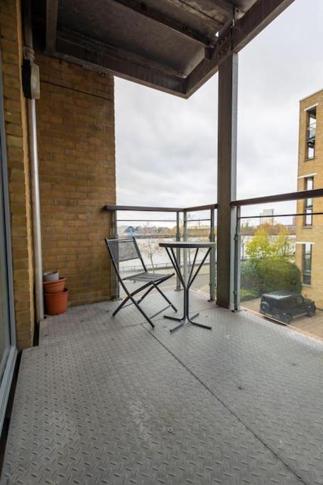 Appartement Morden Apartment, By The Sea With Free Parking Londres