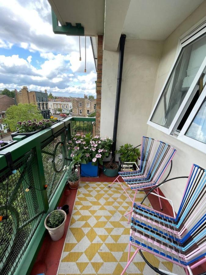 Contemporary 1bd Flat Wbalcony - Stoke Newington! Appartement