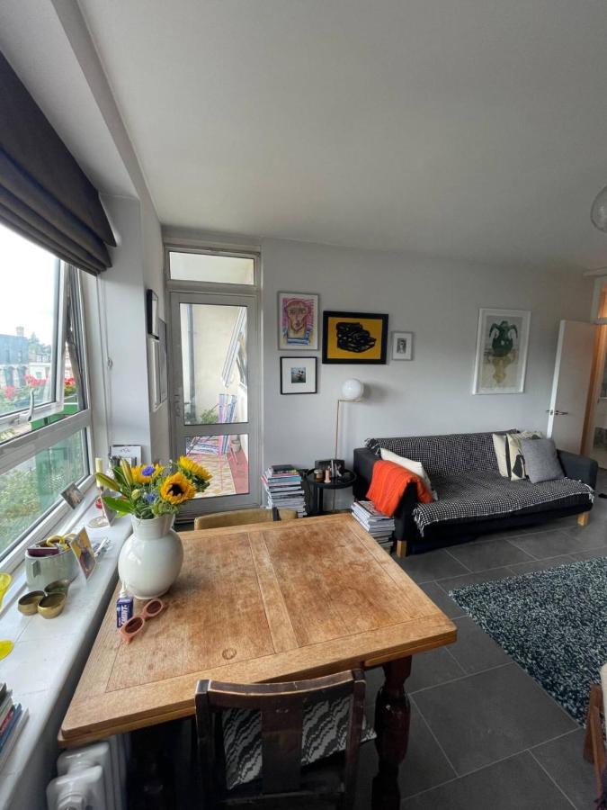Contemporary 1bd Flat Wbalcony - Stoke Newington! Appartement