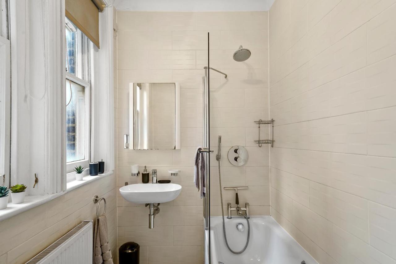 Delightful Flat In - Sleeps 6 Londres