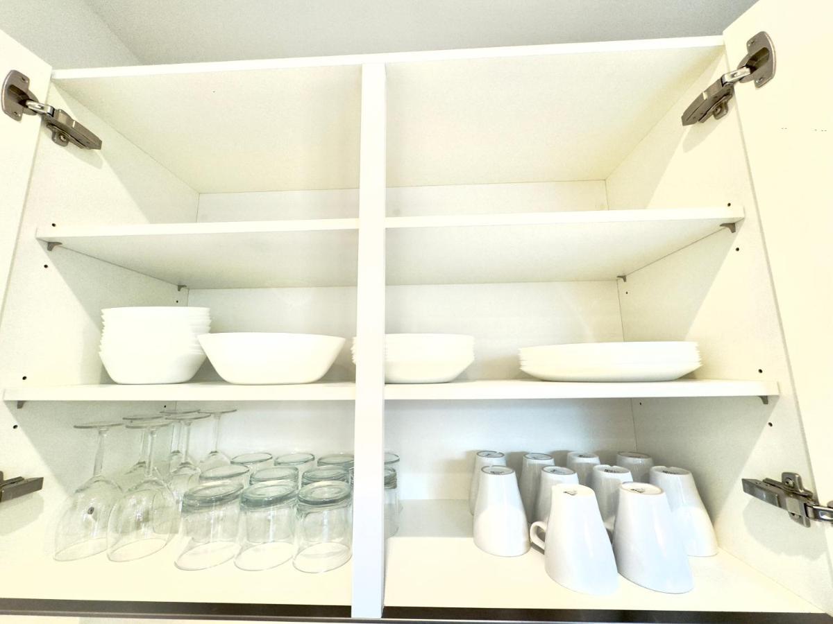 3bedroom, 2bathroom, Balcony,luxury Flat Westfield Apartment *