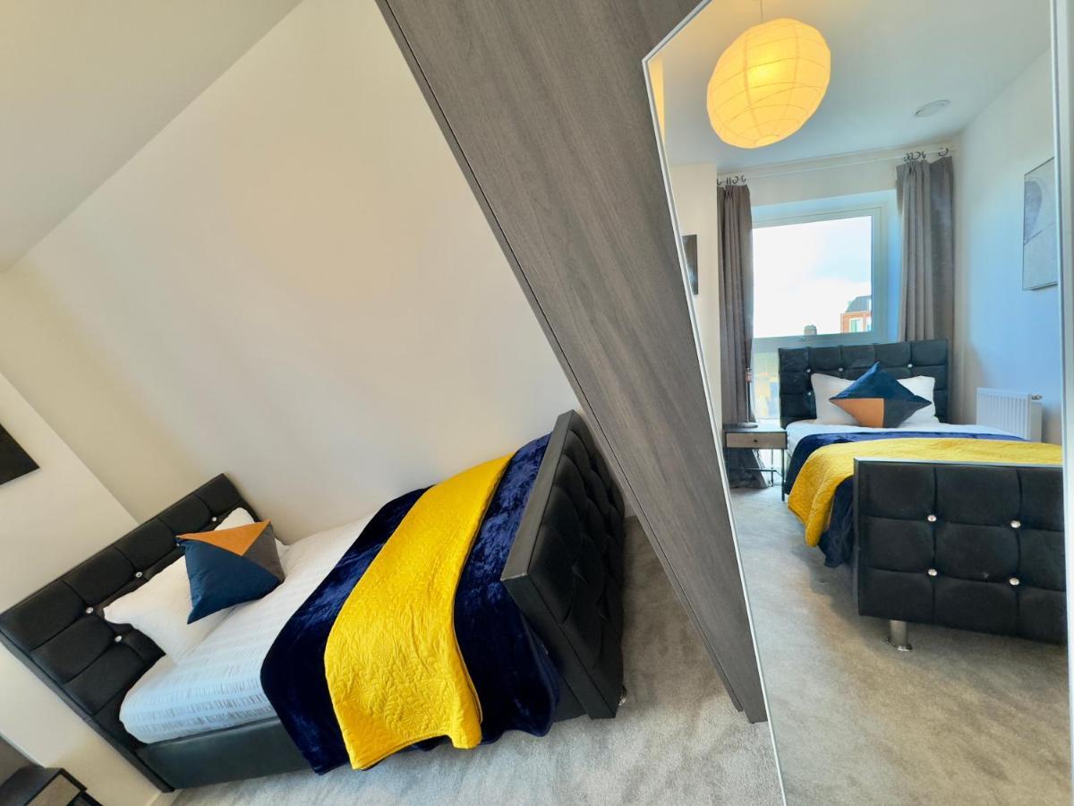 3bedroom, 2bathroom, Balcony,luxury Flat Westfield Apartamento Londres