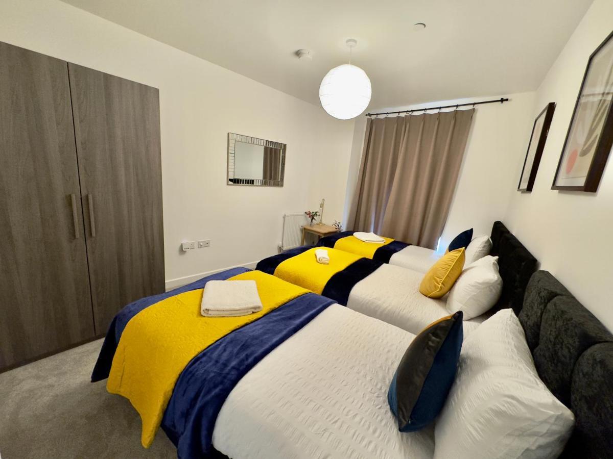 3bedroom, 2bathroom, Balcony,luxury Flat Westfield Apartamento Londres