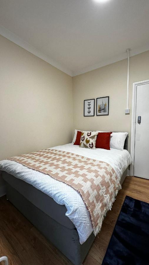 Pensión Willesden Guest 130