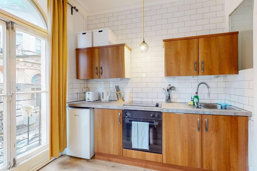 Modern 2 Bed Maisonette In Farringdon Barbican Ferienhaus