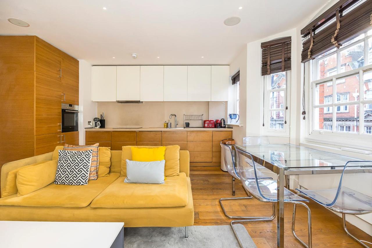 Victorian Duplex Near Oxford St London