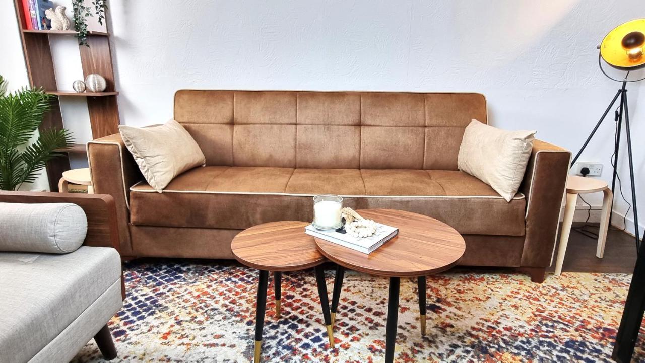 3 Bed Flat O2 Arena Dyson House Londres
