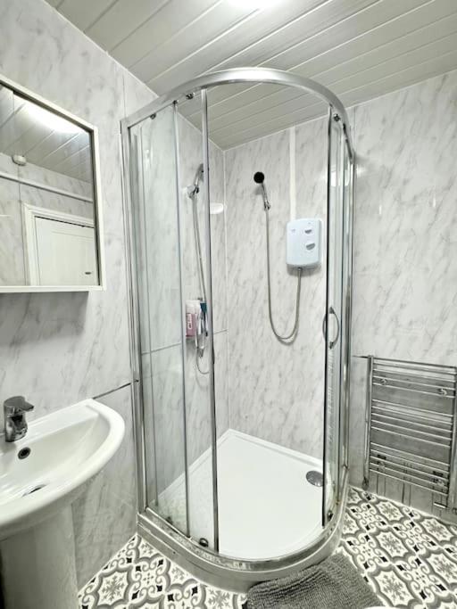 Apartment Centrally-located Gem In Marble Arch, London