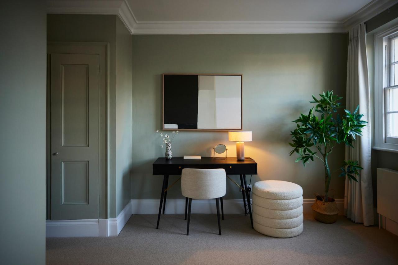 The Hyde Park Scenery - Elegant 4bdr Flat With Study Appartement *
