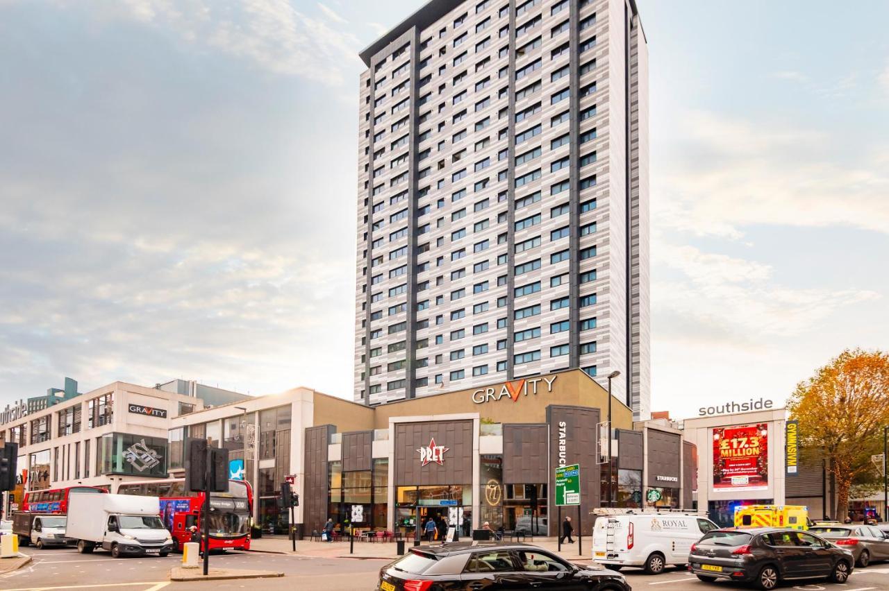 Lovely 4 Bedroom Flat In Wandsworth- Apartamento