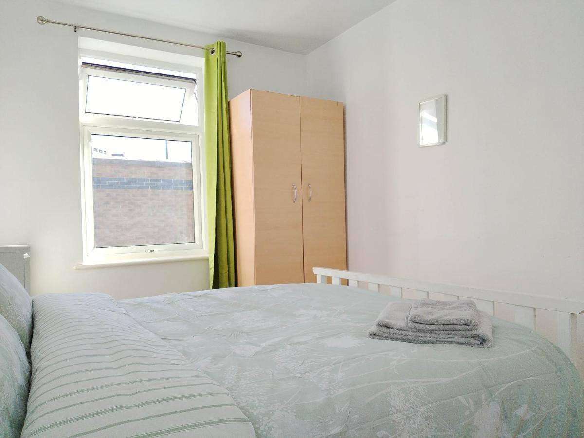 Cosy Near Canary Wharf & The O2 Pensión Londres