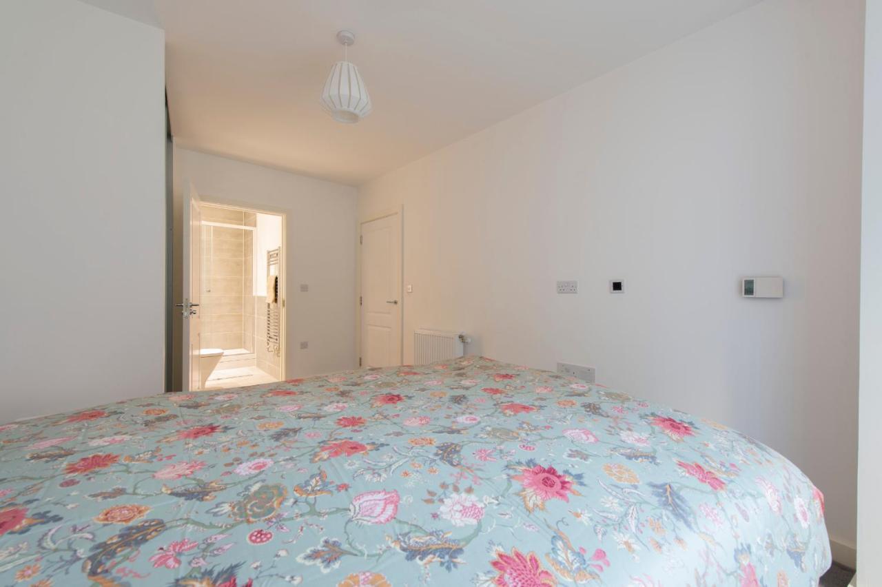 Stunning Luxury 2 Bedroom Appartement Londres