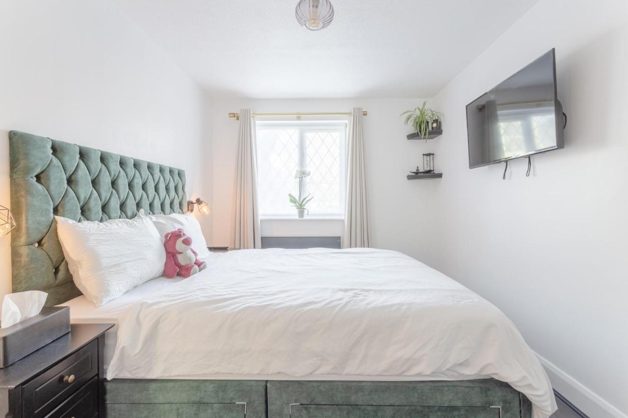 Apartamento 2 King Beds Modern Refurb Flat - 10 Min 2 Bridge - Sleeps 6 *
