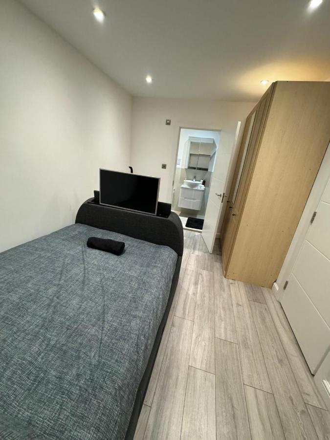Modern 2bd