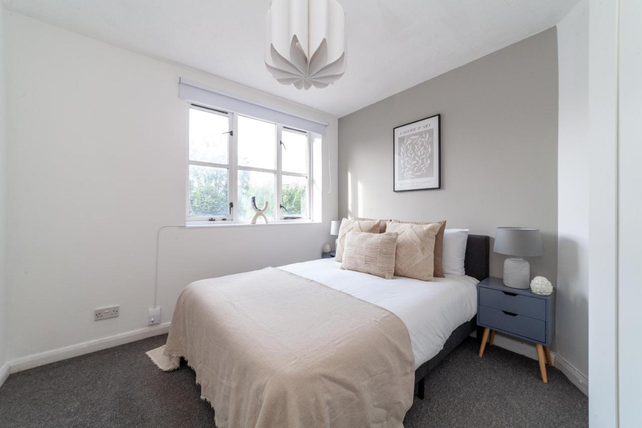 The Camden Road Collection Apartment