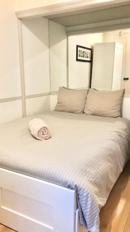 Charming 2 Beds In Chelsea By Earl's Court Station Apartamento