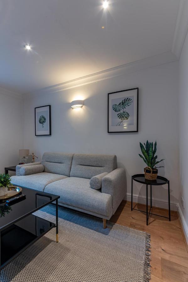 Unique 3 Beds 2 Baths Abbey Rd St John's Wood London