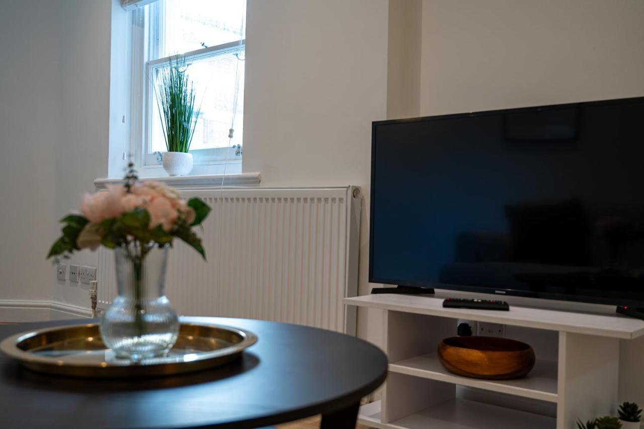 Apartamento 4 Bedrooms Peaceful Abbey Rd - St Johns Wood *