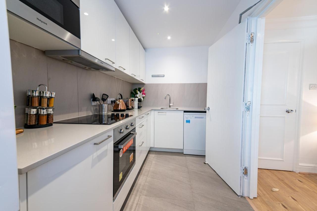 4 Bedrooms Peaceful Abbey Rd - St Johns Wood Apartamento *