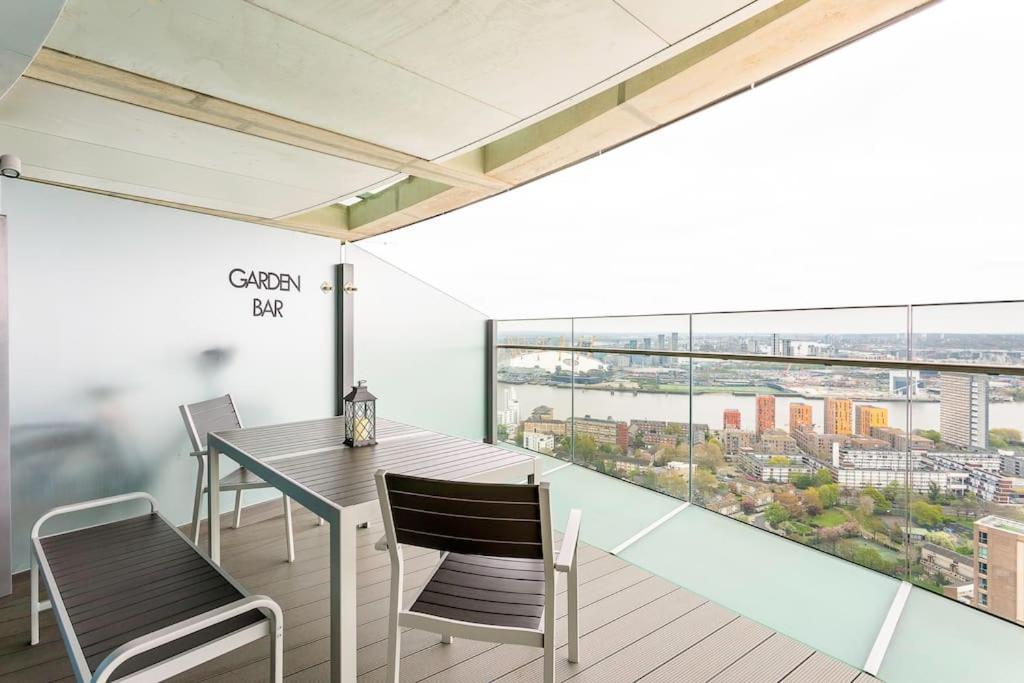 Appartement Panoramic Balcony Luxury Londres