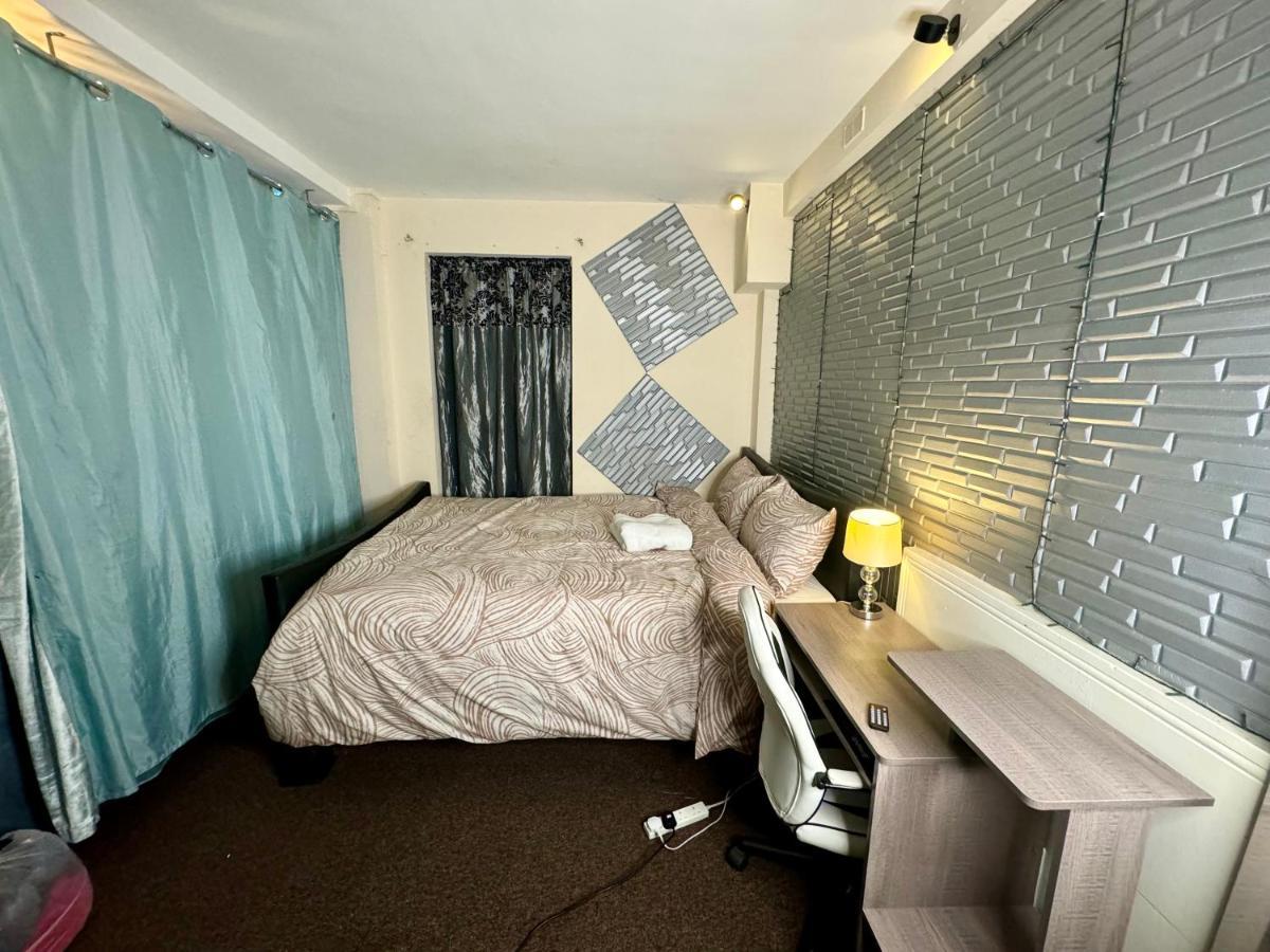 Semay Flat * Londres
