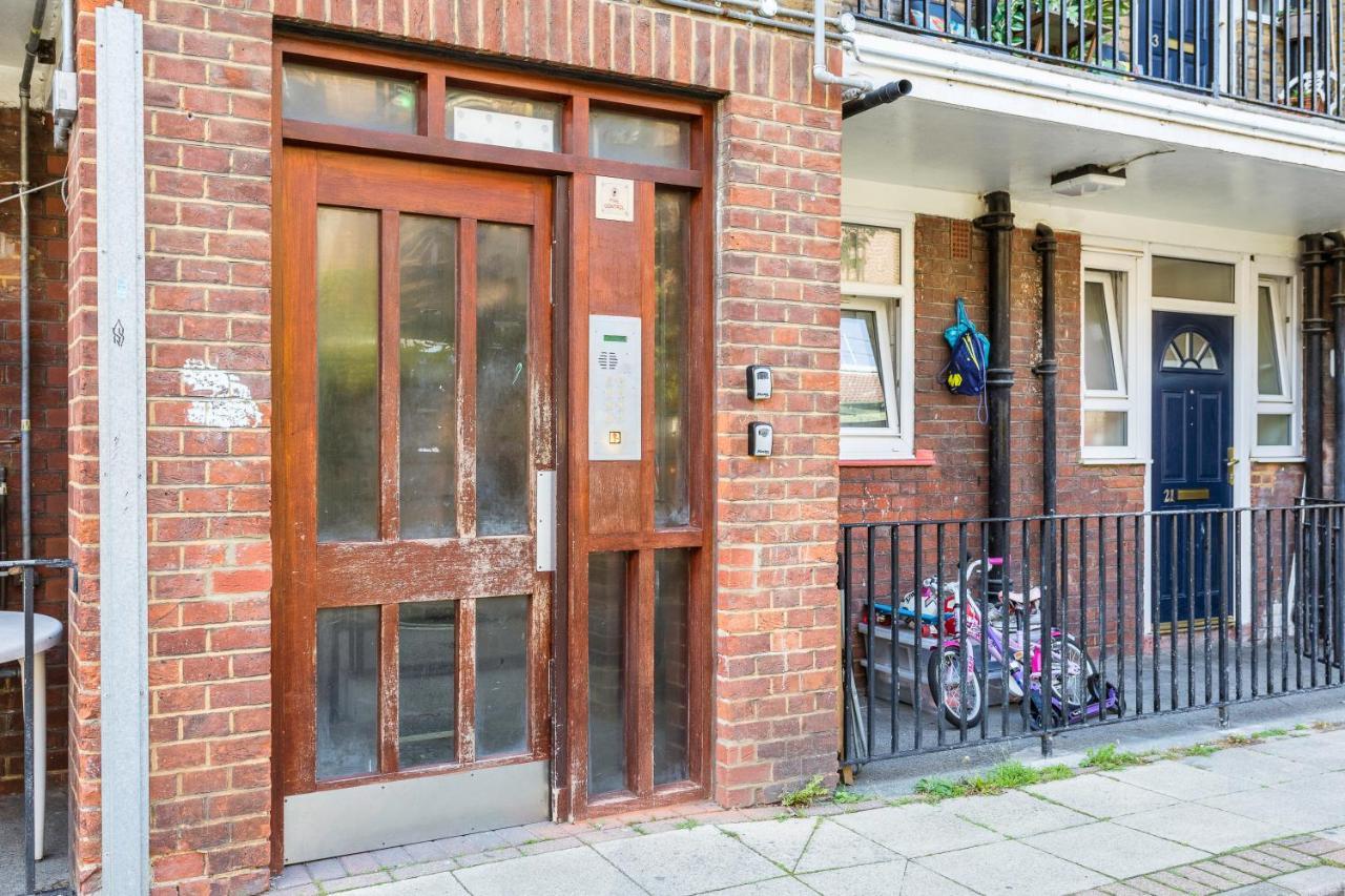 West Kensington Balcony Flat Beside Queens Club * Londres