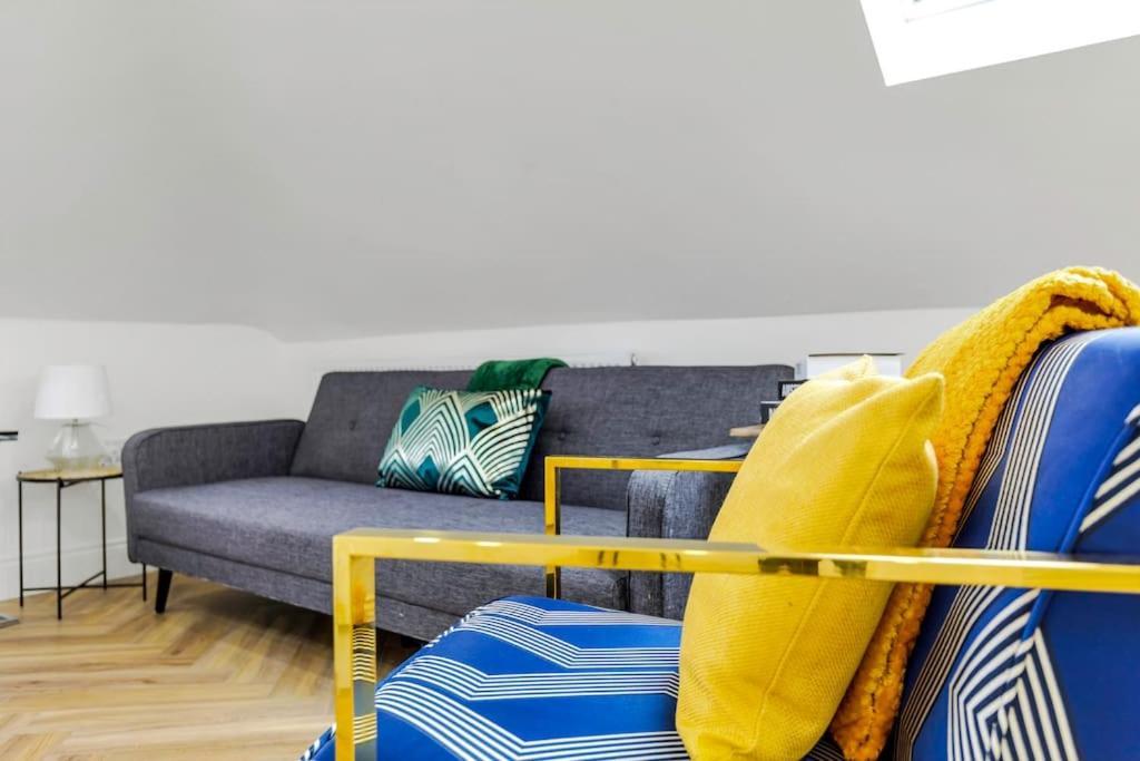 Apartamento Modern 5 Occupancy Flat Free Parking & Views *
