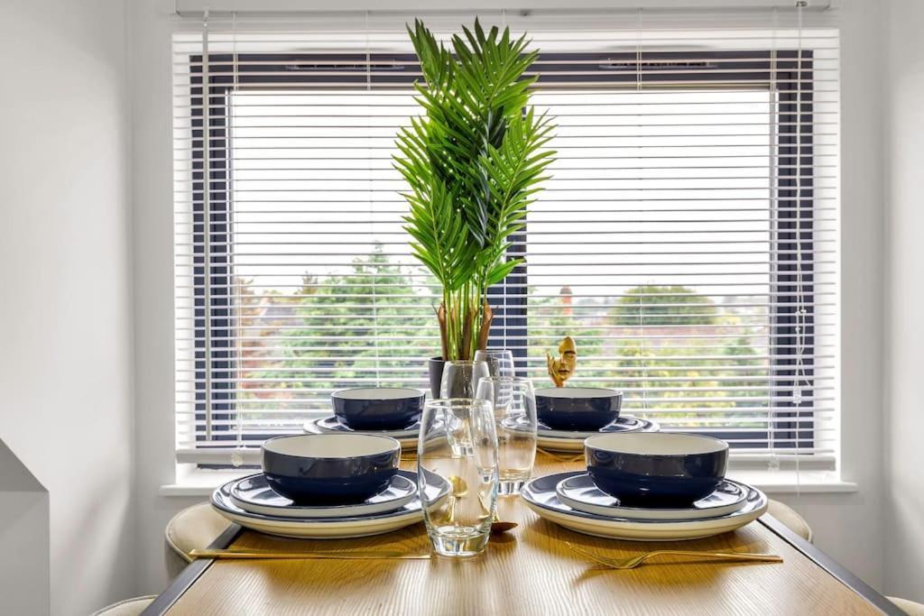 Modern 5 Occupancy Flat Free Parking & Views Apartamento *