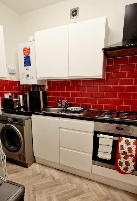 Lovely Studio- Aldgate East Stn Appartement *