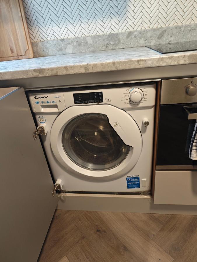 Appartement 1 Bedroom Flat In Wood Piccadilly Line *