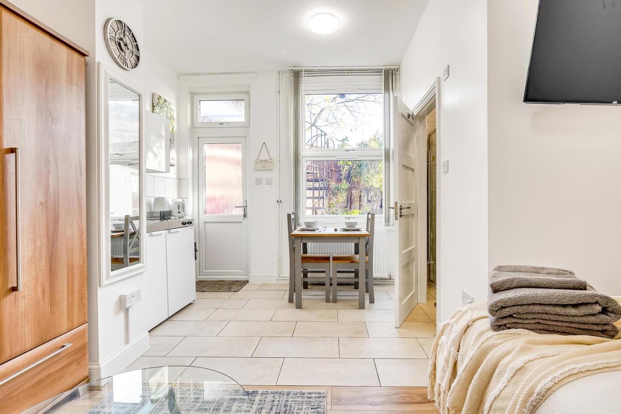 Stunning In Heart Of Ldn With Garden * Londres