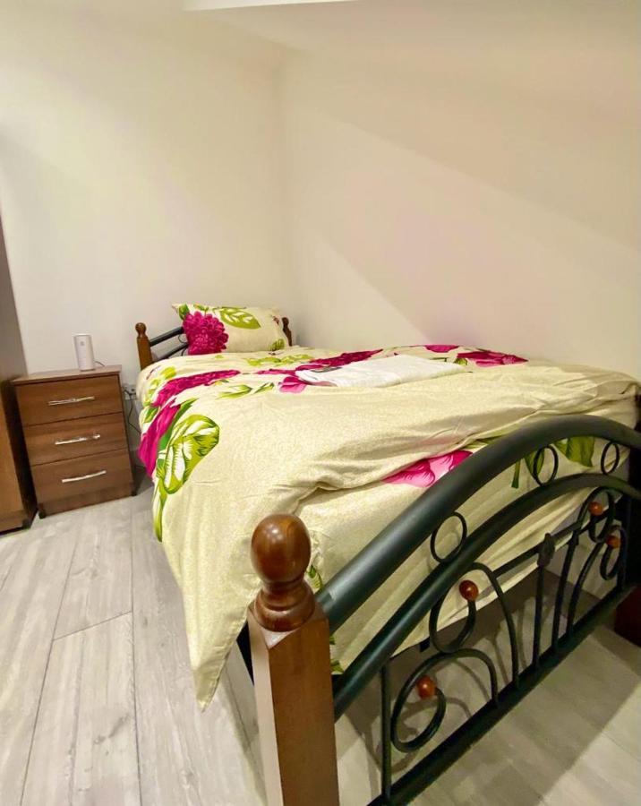 Lovely One Bed In Londres
