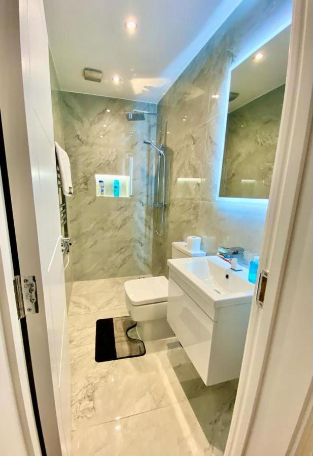 Apartamento Lovely One Bed In *