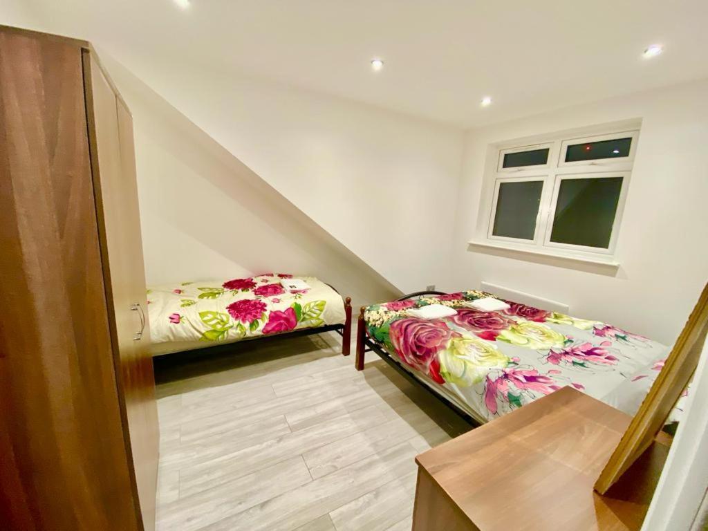 Apartamento Lovely One Bed In *