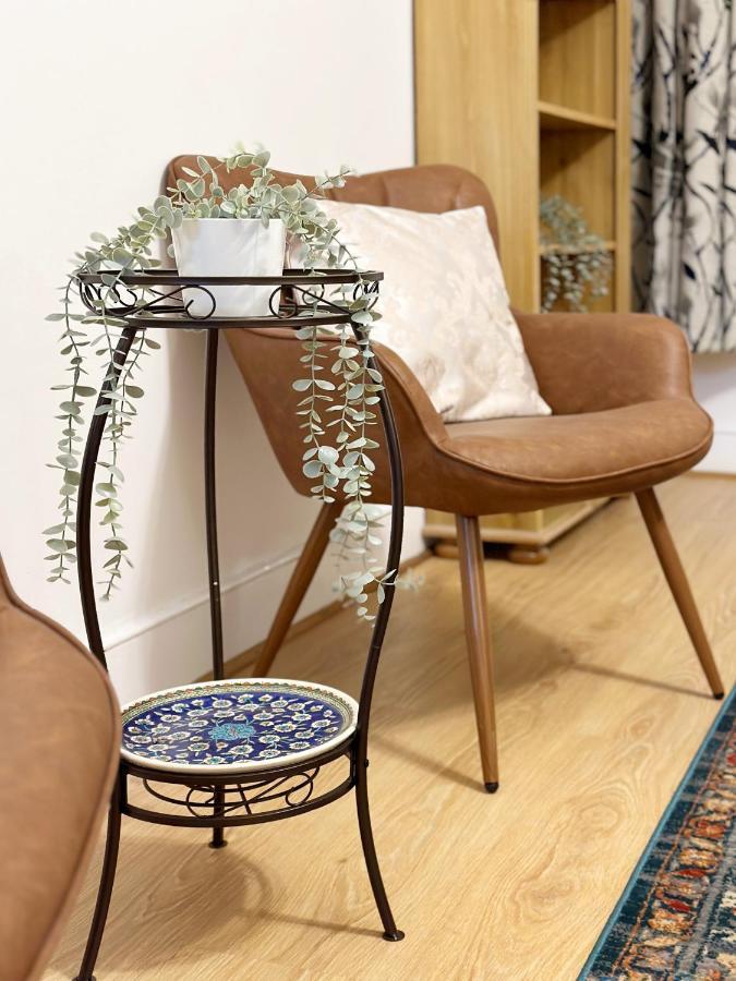 Hannah Place Near Finsbury Park - 4 Double Beds, Ideal For Families, Max 8 People Londres