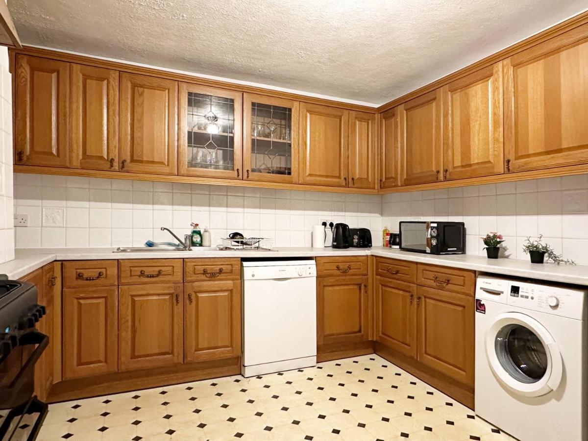 Hannah Place Near Finsbury Park - 4 Double Beds, Ideal For Families, Max 8 People Londres