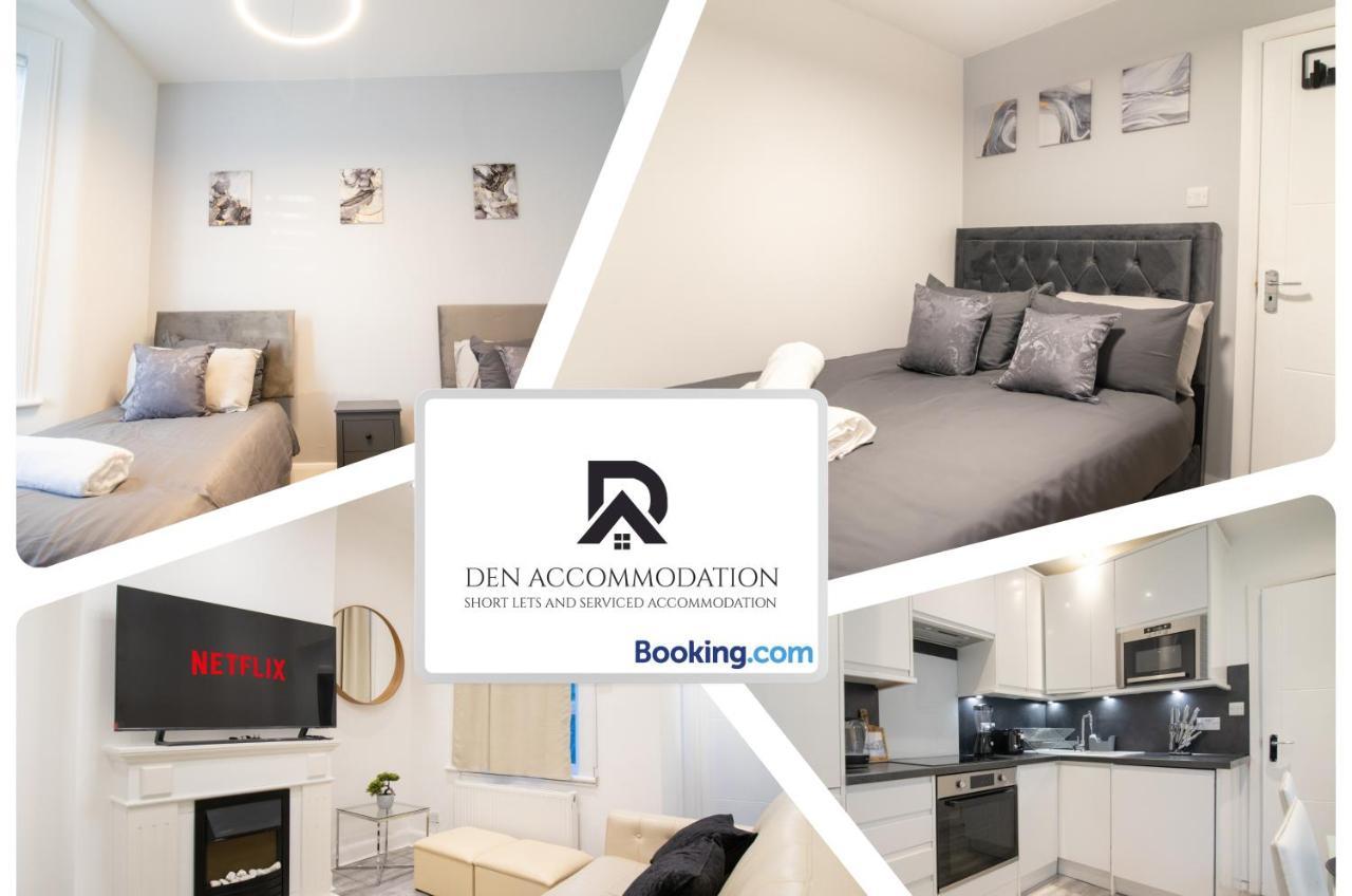 Appartement Newly Launched Two Bedroom By Den Short Lets & Serviced With Garden Londen