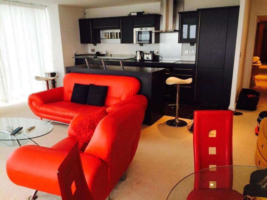Excel Stunning 3 Bedrooms Appartement