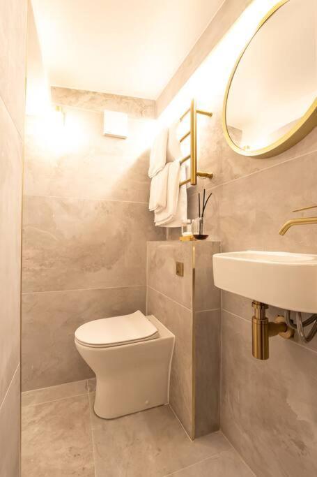 Appartement Elegance: A Symphony Of High-end Decor