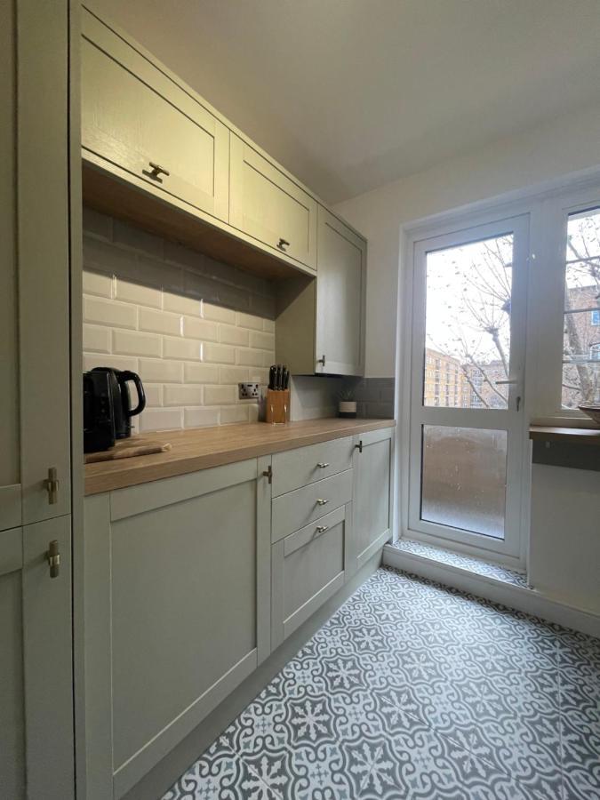 Specious-cozy Maida Vale * Londen
