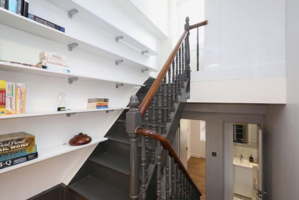 Stylish In Fulham Zone 2 With Private Roof Terrace Apartment *
