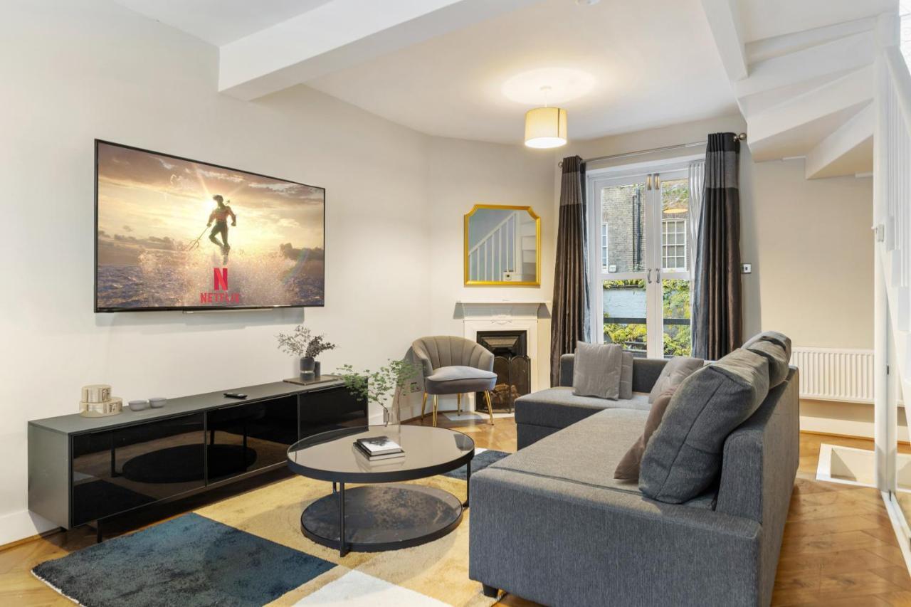 Luxurious 2-bed With Private Sauna By Dena Elite Collection Casa de férias Londres