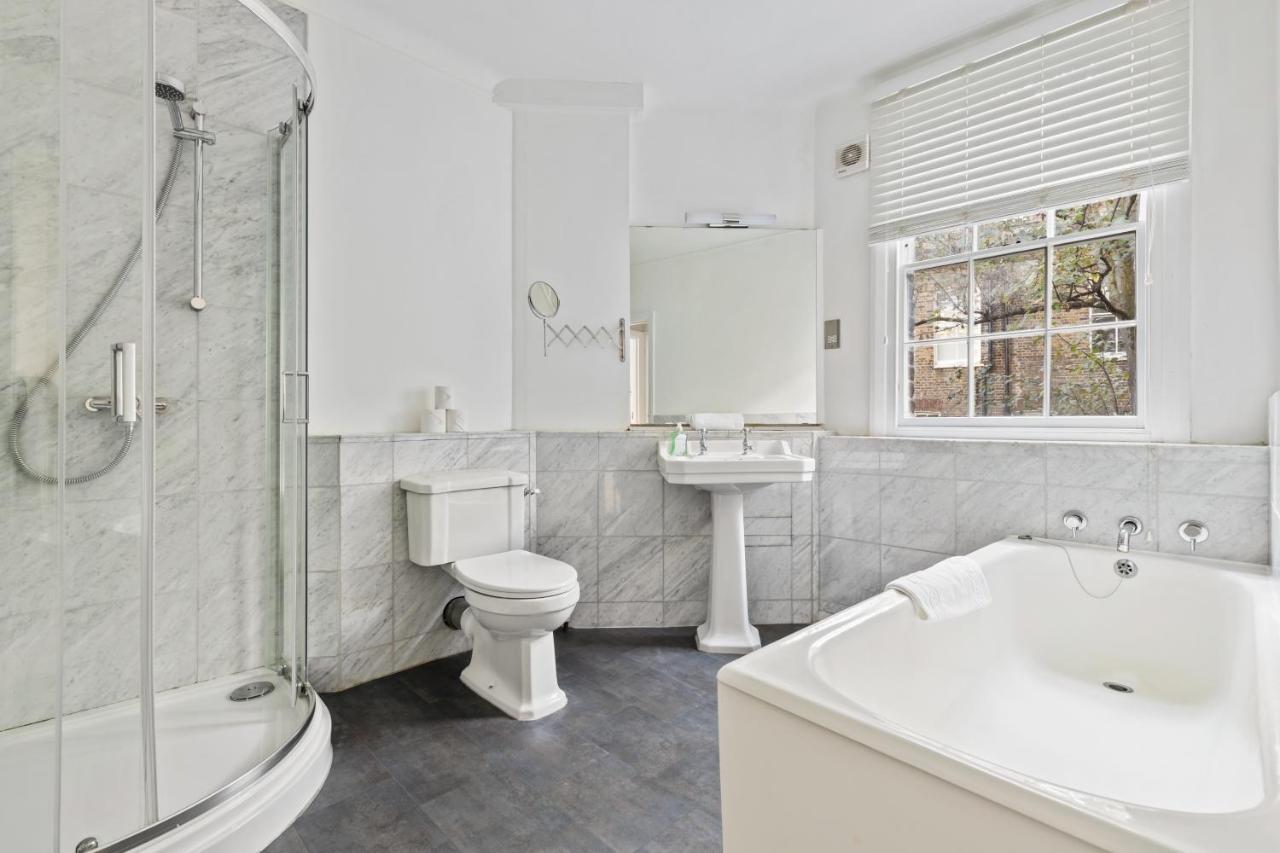 Luxurious 2-bed With Private Sauna By Dena Elite Collection Casa de férias Londres