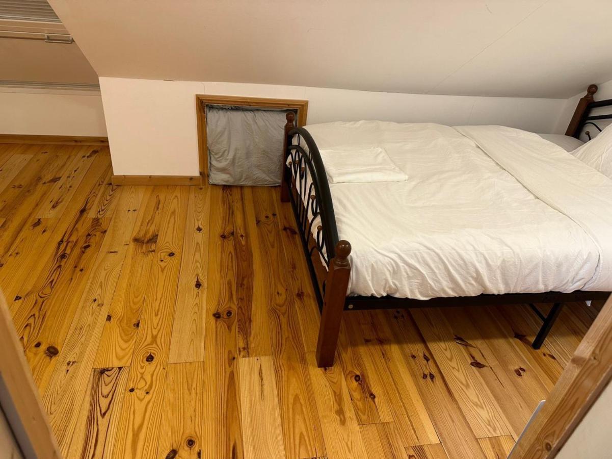 Quarto em Acomodações Particulares Tran Homestay *