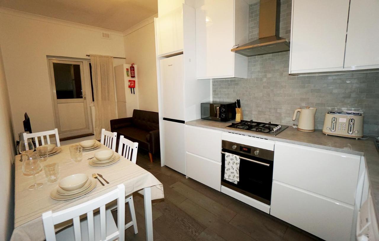 Apartamento Stylish Retreat By Aresti *